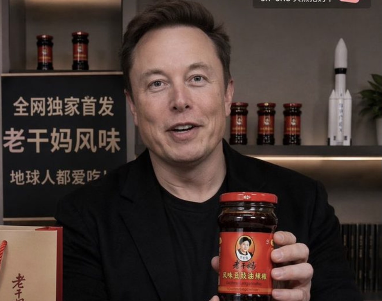 Ly do anh Elon Musk livestream ban tuong ot gay tranh cai hinh anh