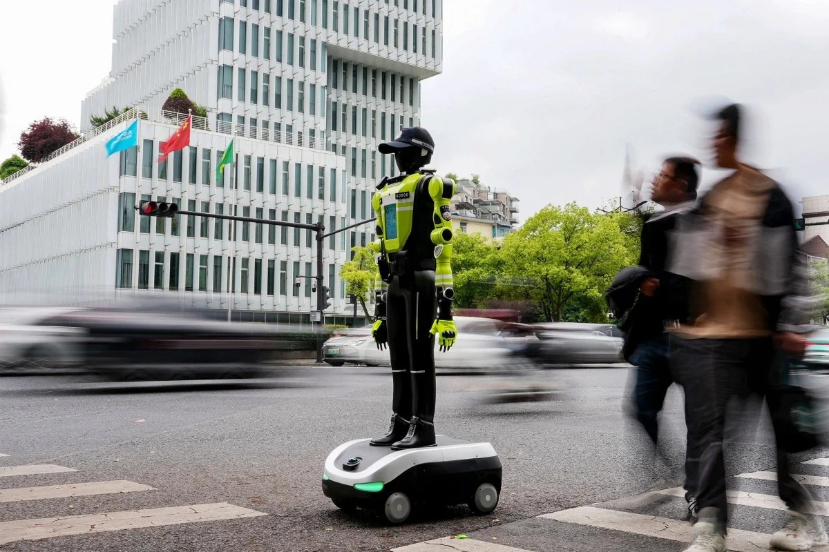 Robot anh 1