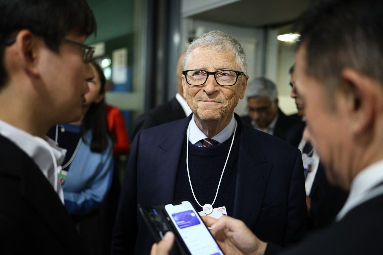 Gates anh 3