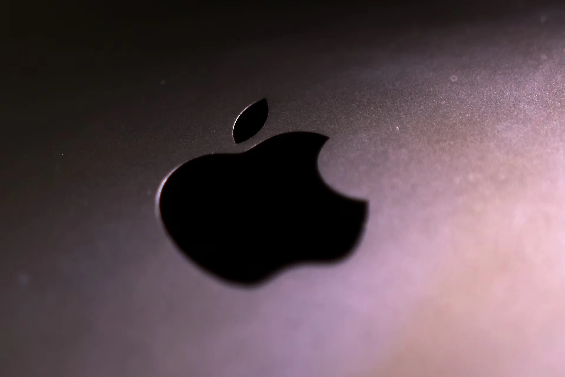 Apple bi neu ten hinh anh