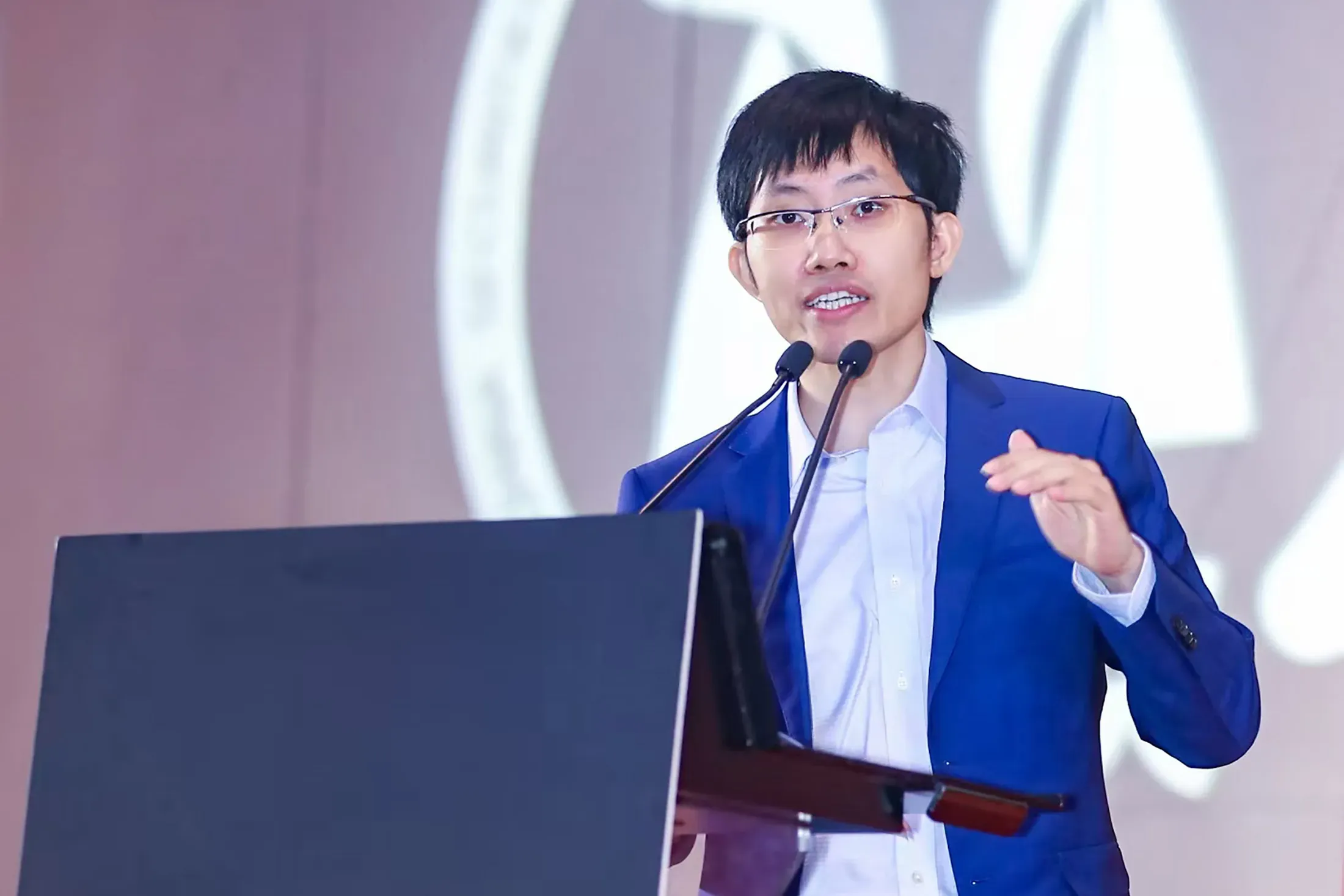 Sở hữu 42 tỷ USD, ông chủ DeepSeek vẫn sống ở nhà thuê