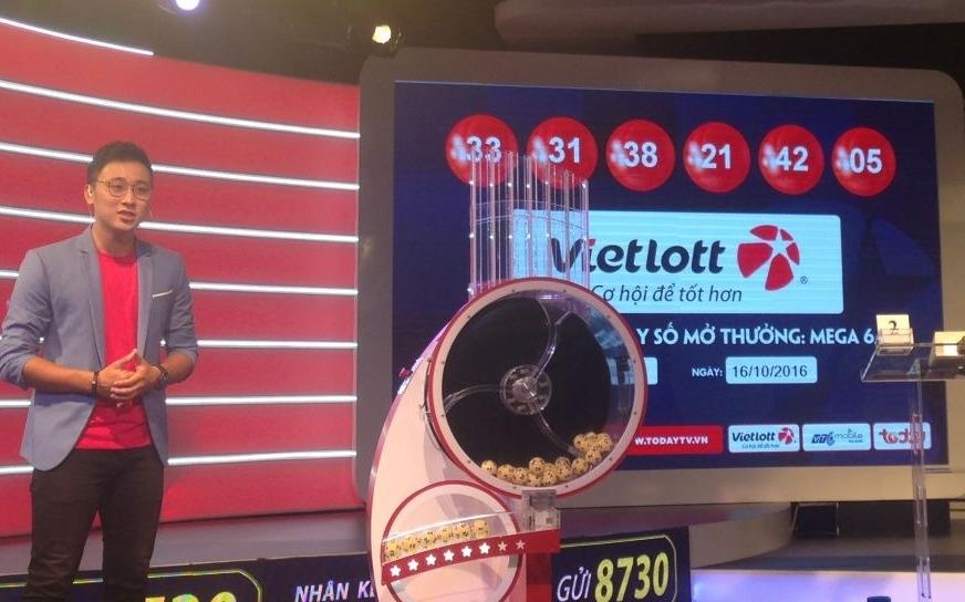 Da co nguoi trung 92 ty dong xo so kieu My hinh anh