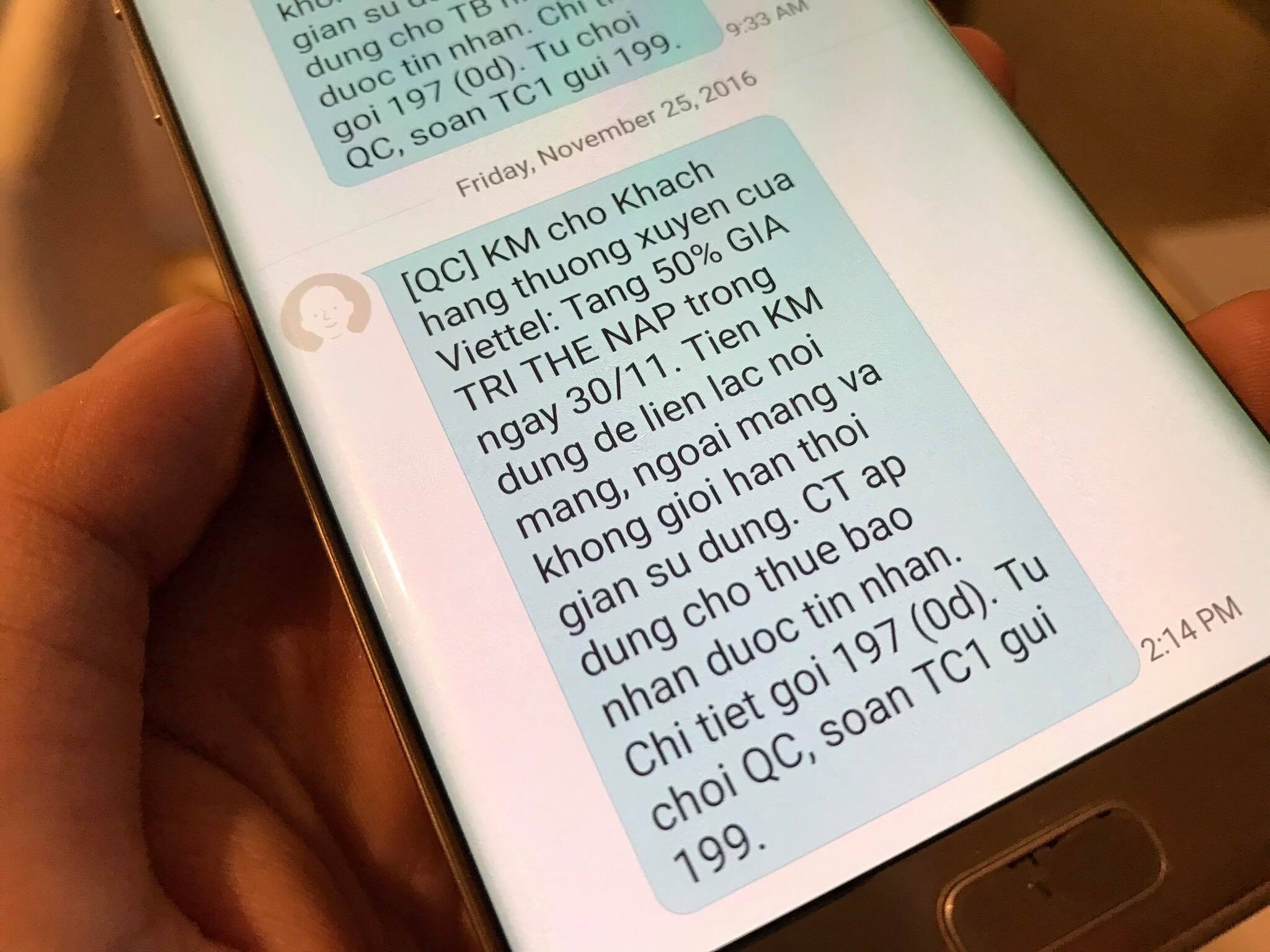 Bo yeu cau ngung, Viettel, MobiFone van khuyen mai 50% hinh anh