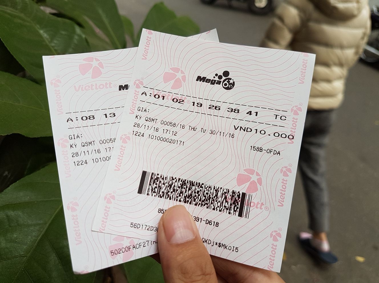 Ve so Mega 6/45 xuat hien o Ha Noi, ban gia 12.000 dong hinh anh