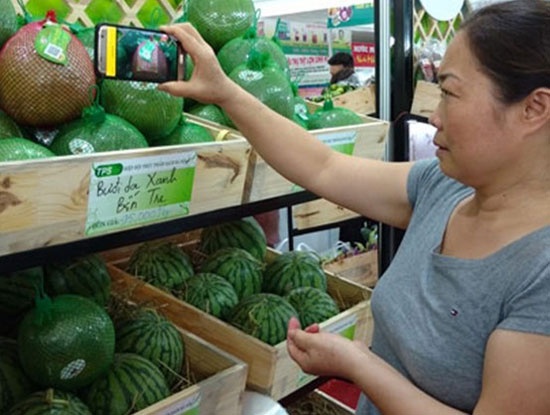 Ha Noi nghien cuu ung dung ma QR de truy xuat nguon hang hoa hinh anh