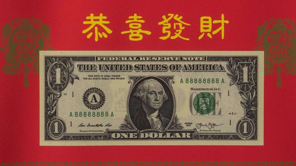 To 1 USD phien ban Ga may man chay hang o My hinh anh