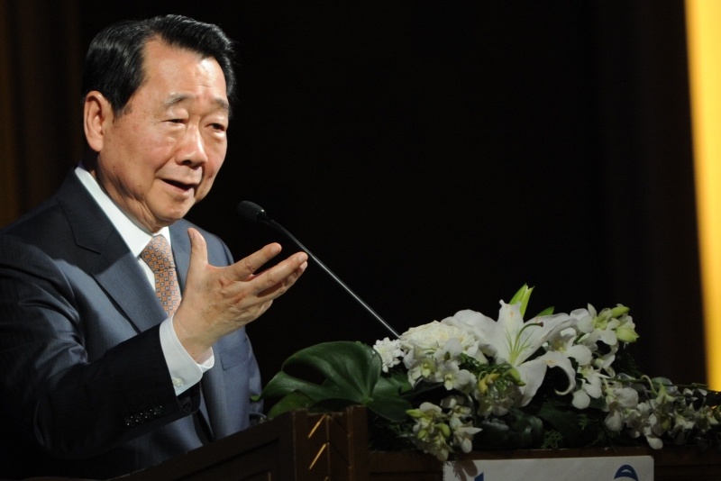 10 tap doan gia dinh noi tieng nhat chau a anh 11