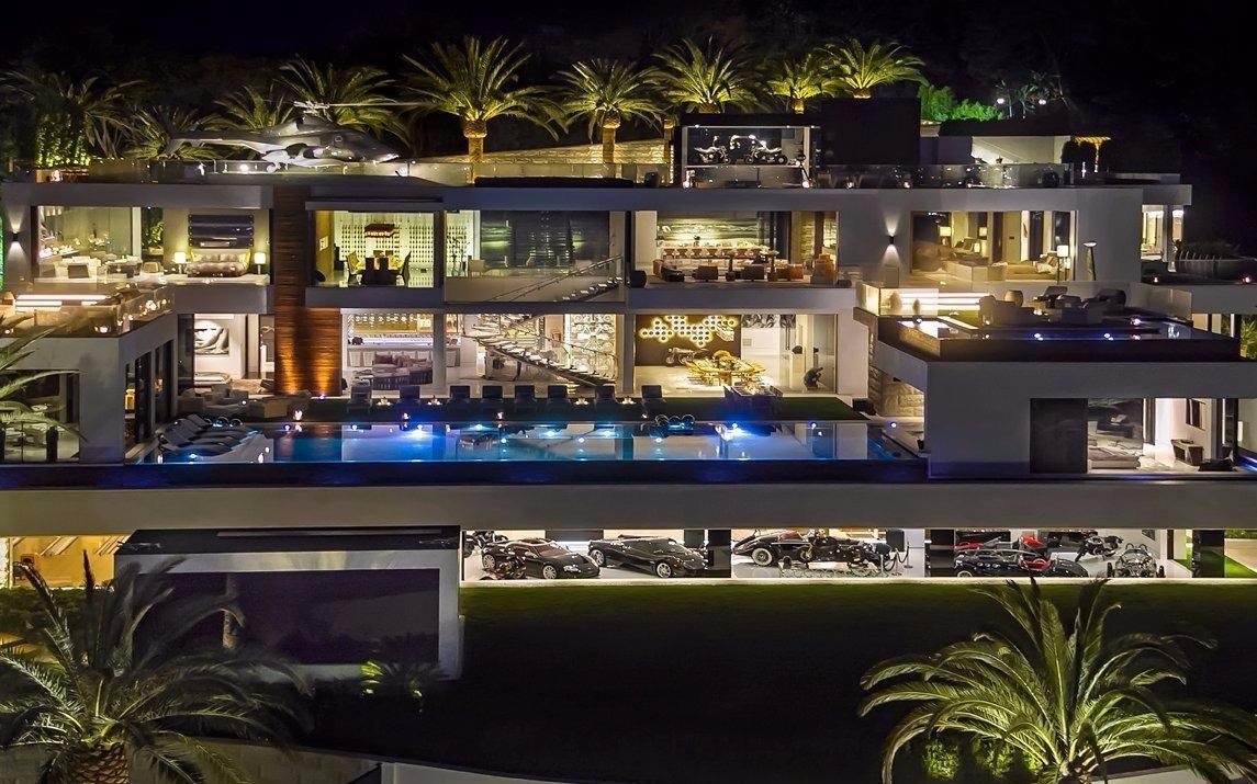 Ben trong sieu biet thu dat gia nhat nuoc My hinh anh