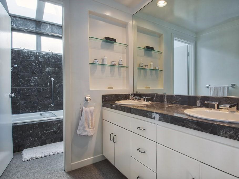 biet thu 11 trieu USD cua warren buffet anh 3