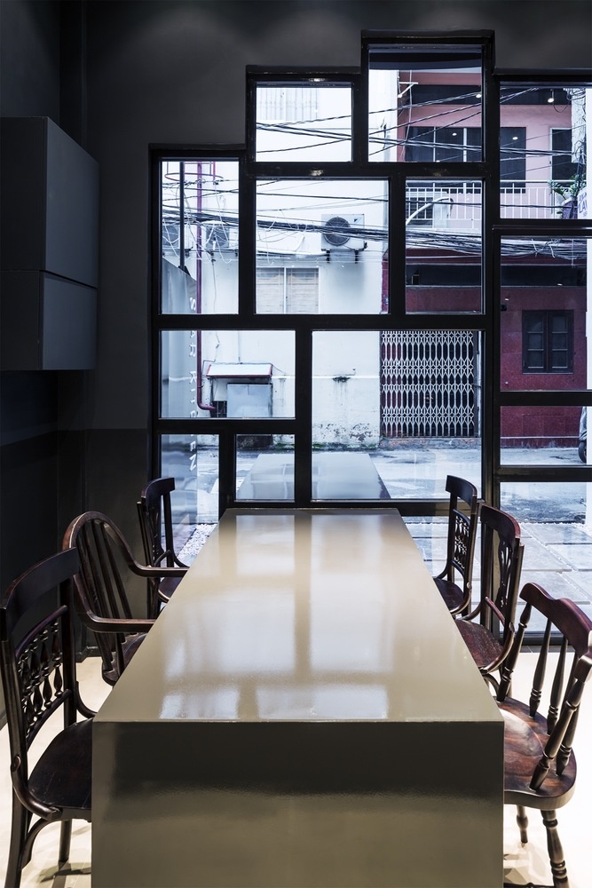 quan banh ngot pha cach voi gam mau tram anh 4