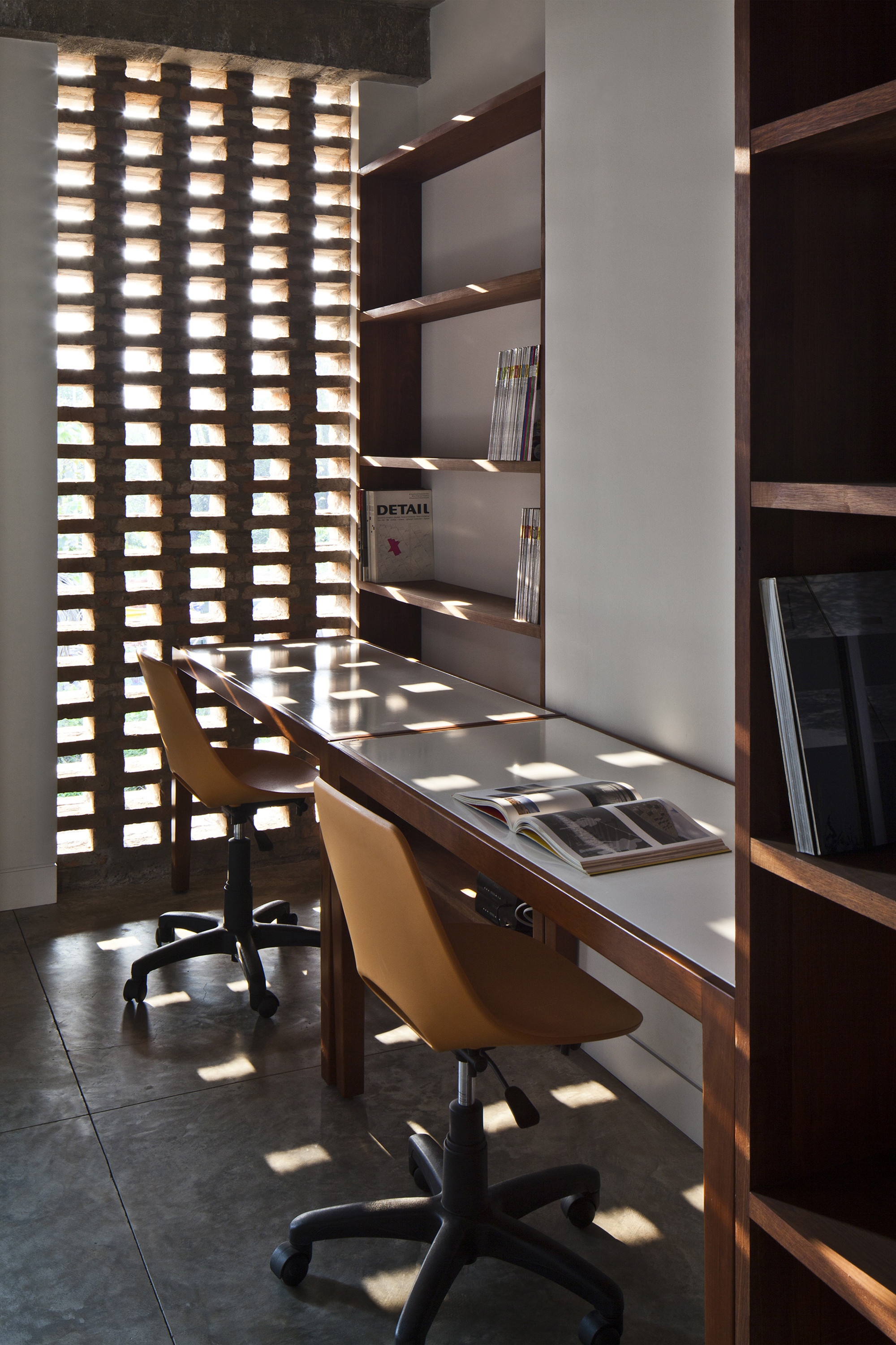 nhà tường gạch mái lá ảnh 12 nha tuong gach mai la anh 12