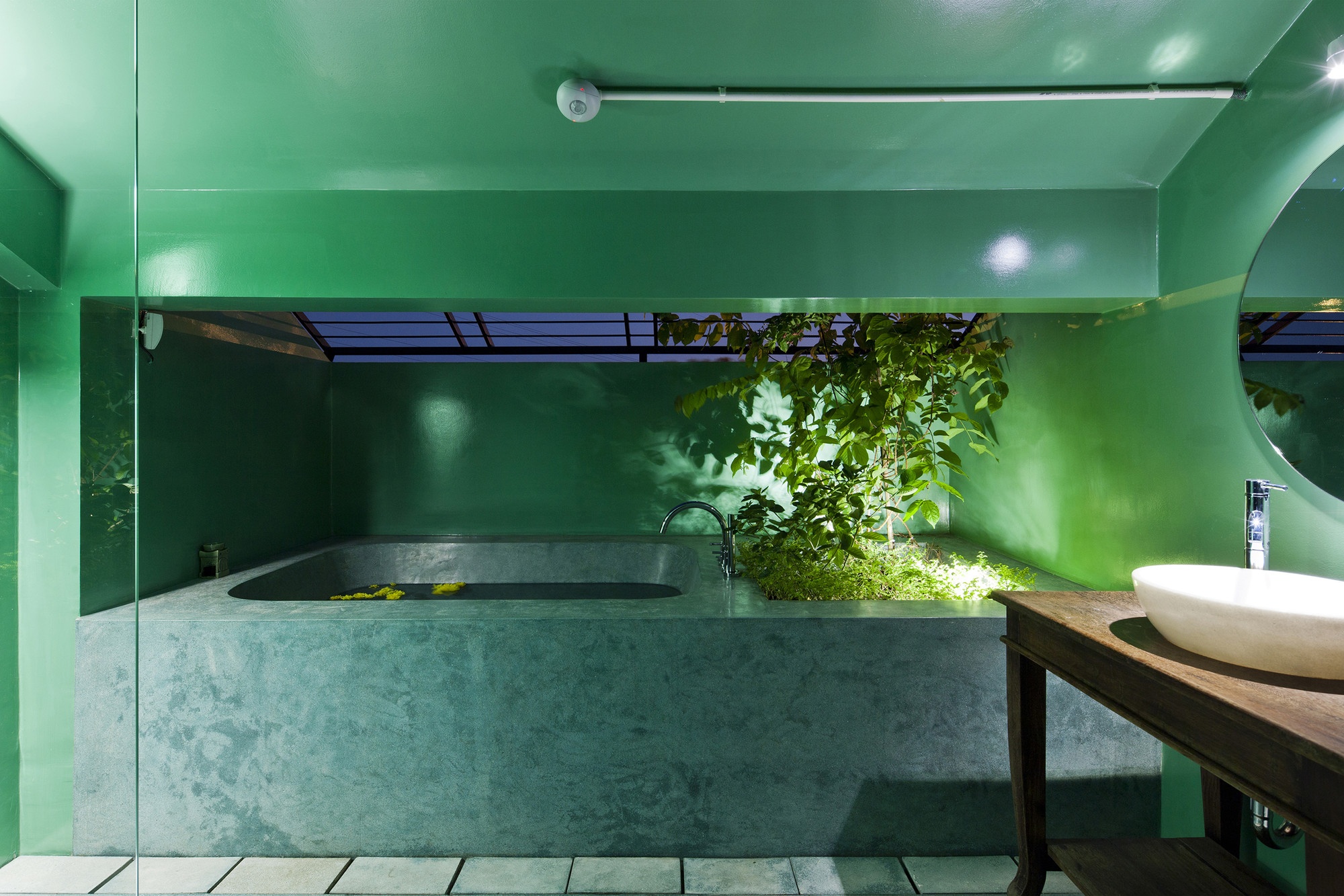 nhà tường gạch mái lá ảnh 16 nha tuong gach mai la anh 16