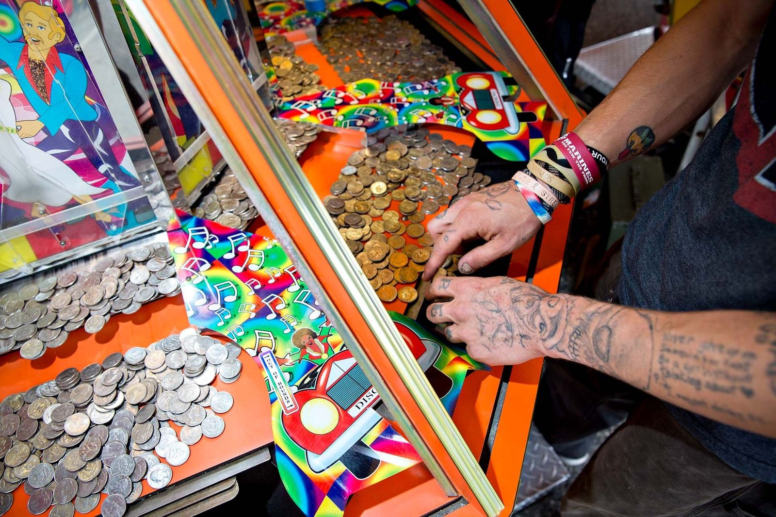 bai do xe hoi sinh trung tam thuong mai anh 7