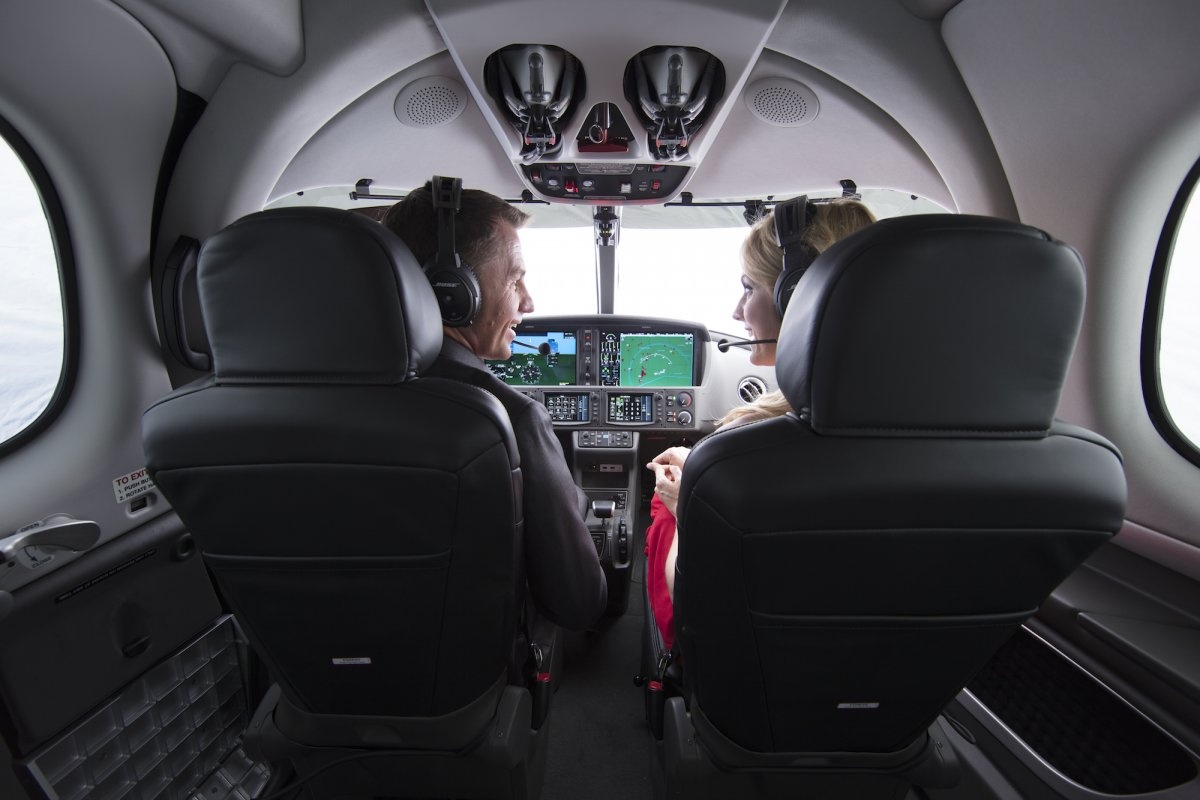 chuyen co re nhat the gioi anh 9