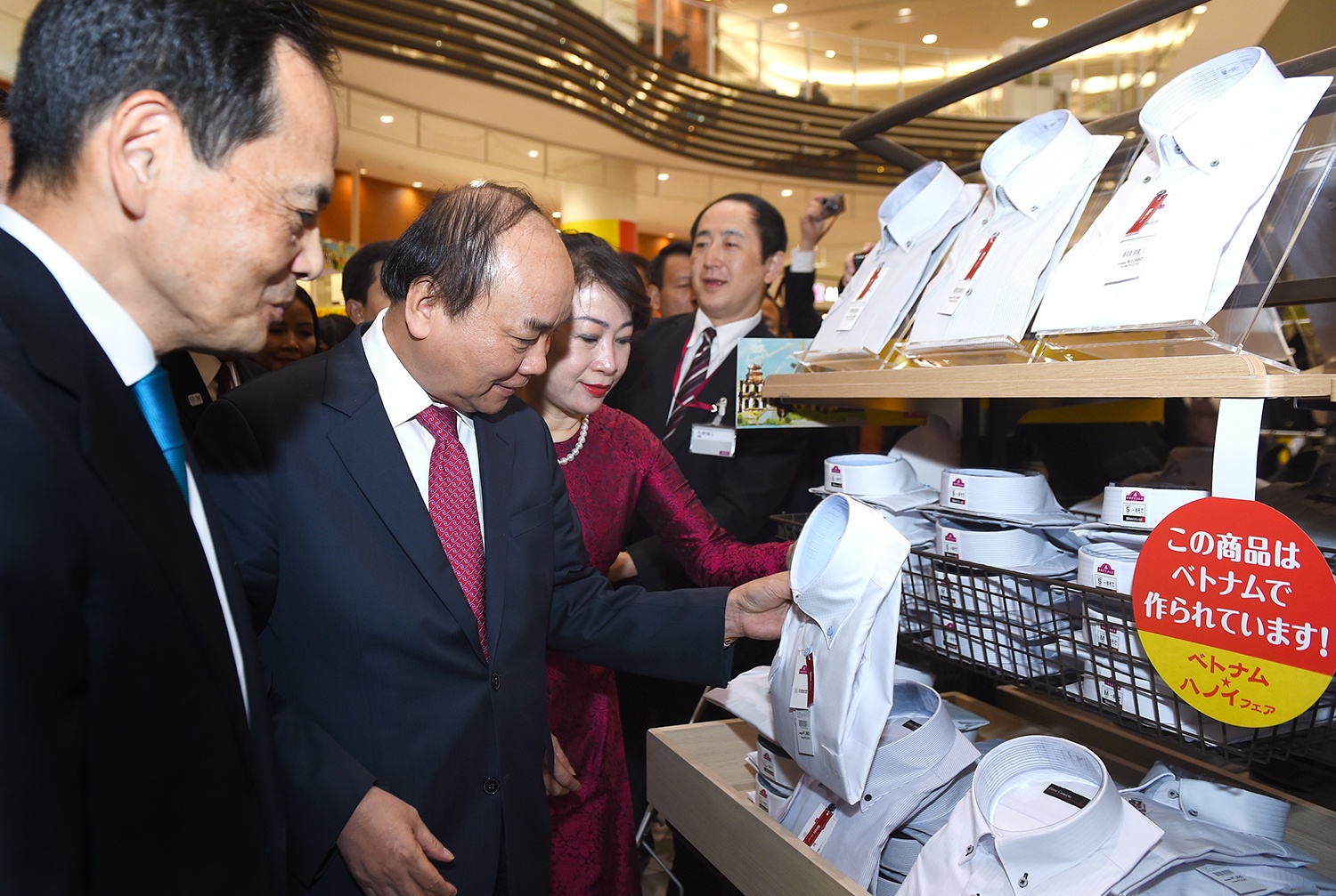 Thu tuong du ‘Tuan le hang Viet Nam’ tai Nhat Ban hinh anh