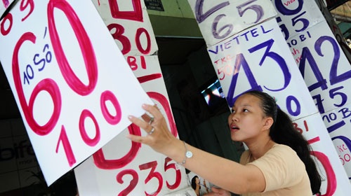 Dang ky SIM phai chup anh: Co nuoc con lay van tay hinh anh