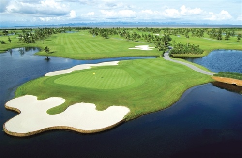 Golf lo, dai gia kiem gi trong cac lo golf? hinh anh