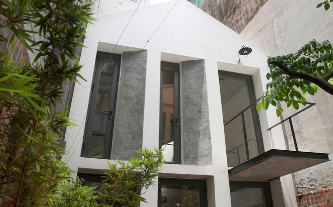 Can nha nho dep la trong ngo tai Ha Noi hinh anh