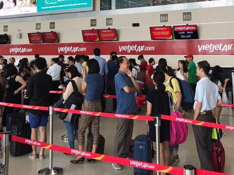 Hang khong tang chuyen, cam ket khong tang gia le 2/9 hinh anh