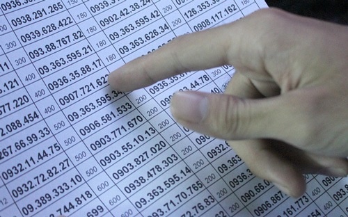 Nha mang truoc nguy co chay kho so di dong hinh anh