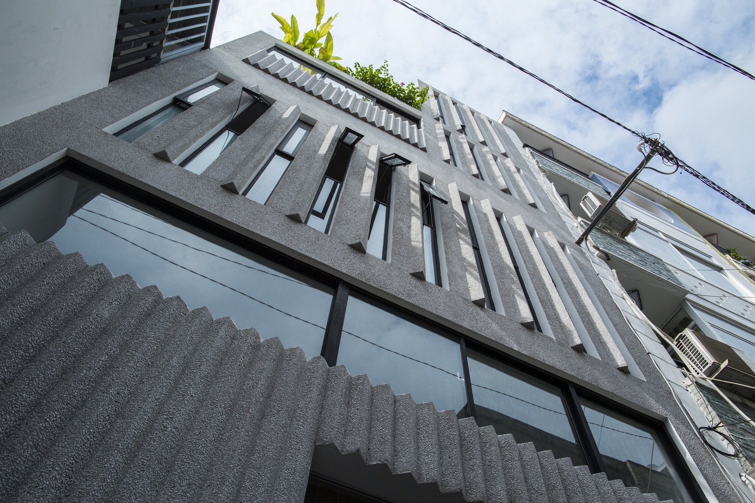 nha dep trong hem sai gon anh 2