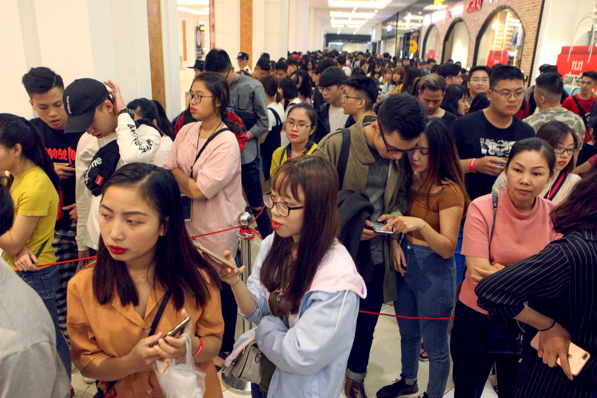 cua hang h&m tai ha noi anh 5