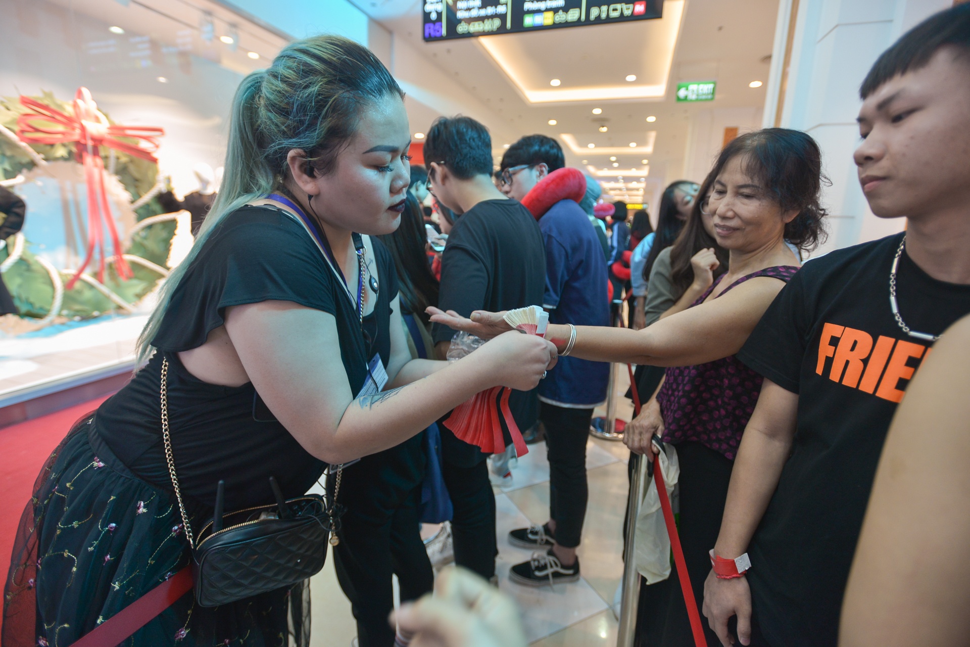 cua hang h&m tai ha noi anh 7