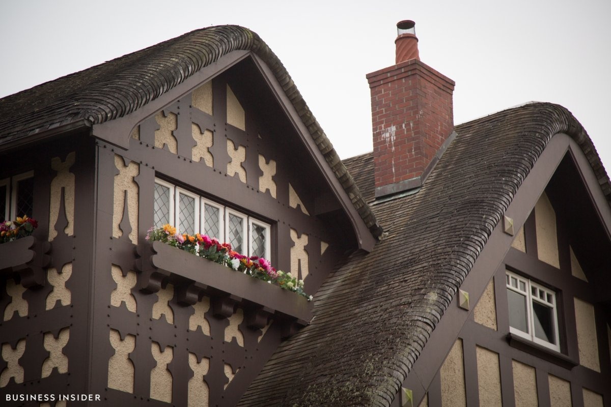 khu pho nha giau bi ban gia 90000 USD anh 9