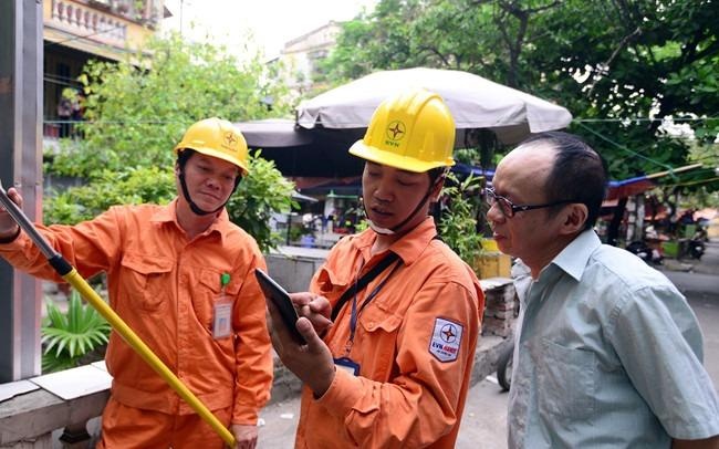 EVN: Luong tieu thu dien tang dot bien do nang nong hinh anh