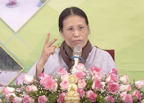 Facebook khoa tai khoan cua ba Pham Thi Yen hinh anh