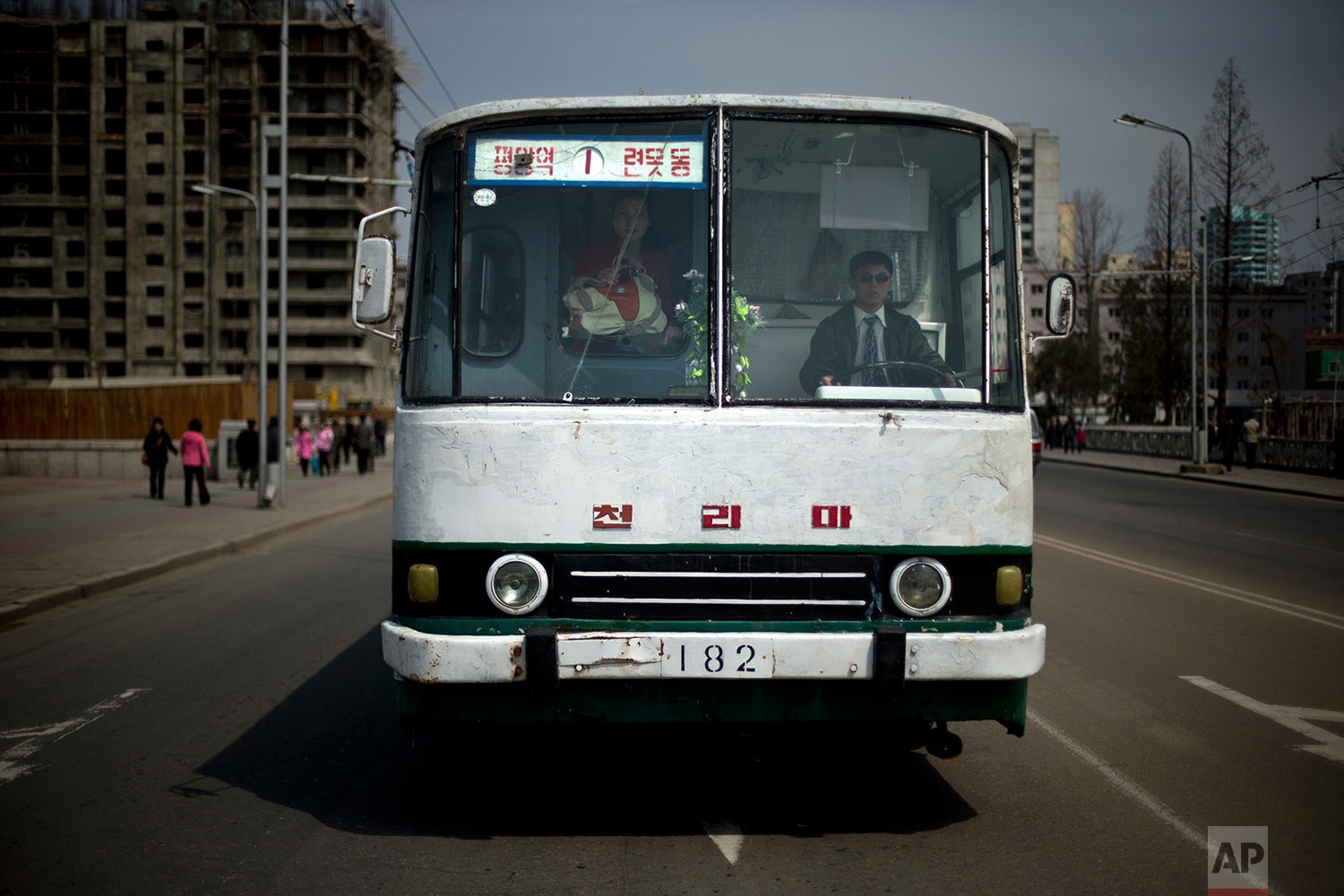 cong nhan Trieu Tien anh 16