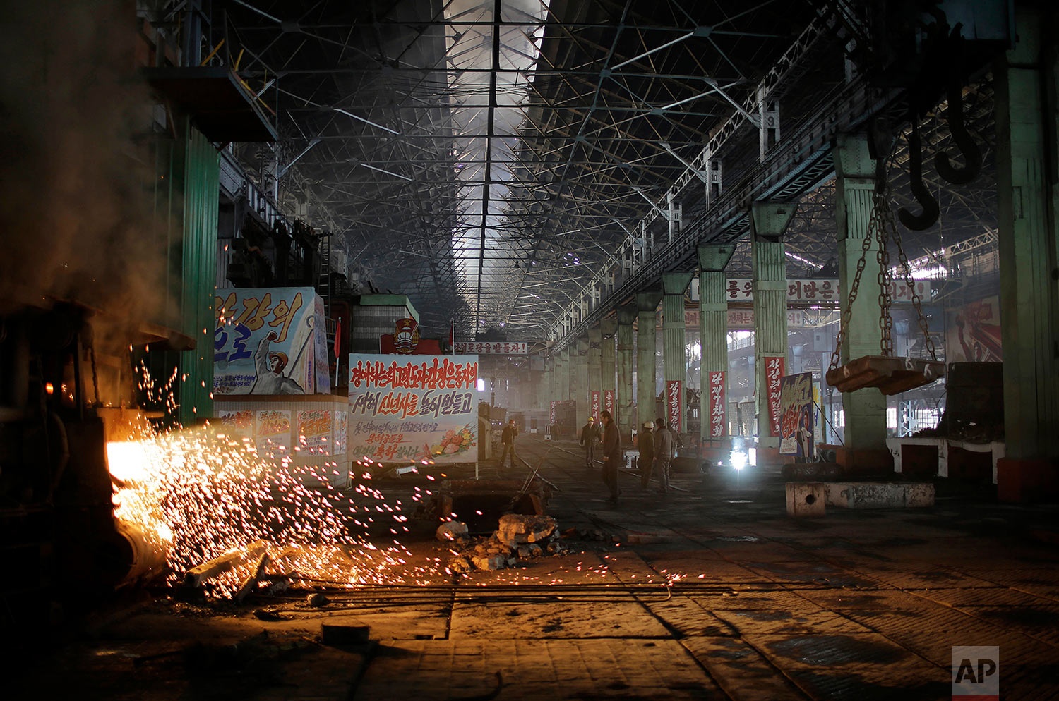 cong nhan Trieu Tien anh 6