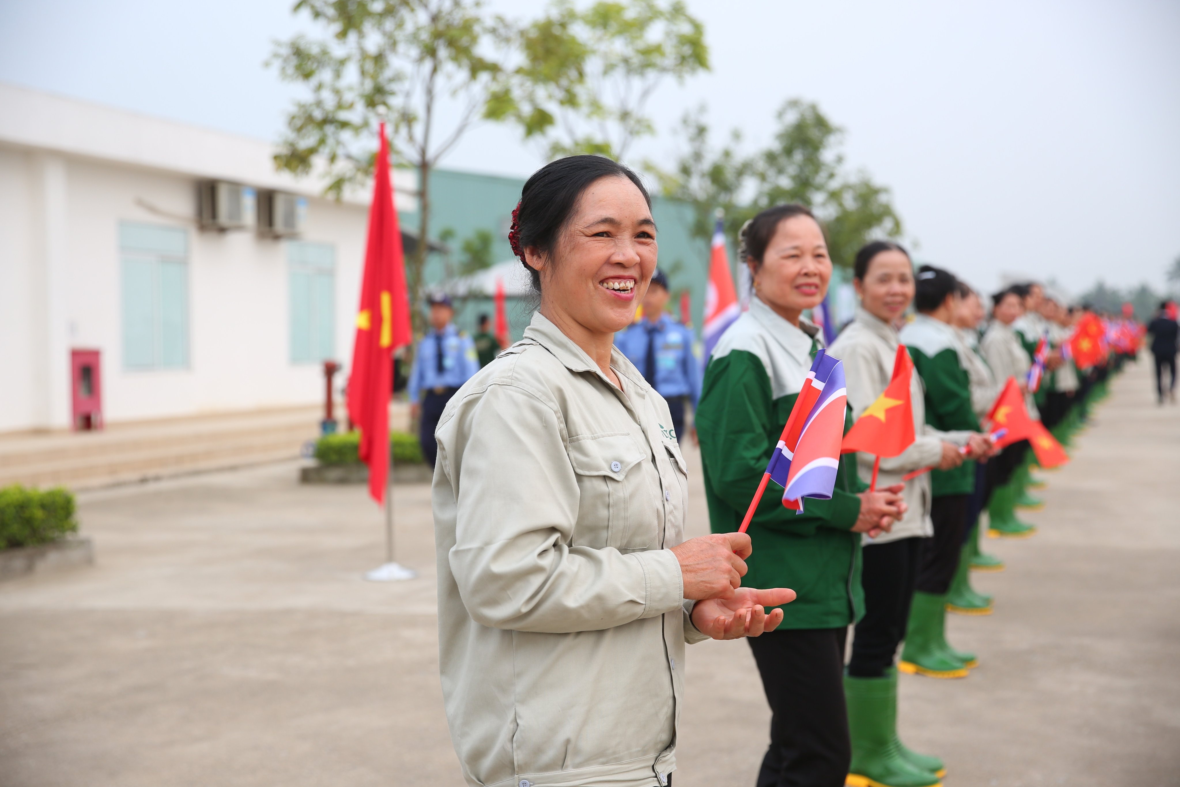 Doan trieu tien tham vinfast anh 10