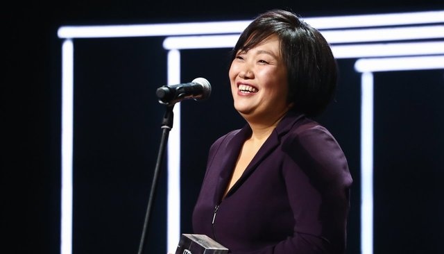 Tu ba me bim sua thanh nu ty phu USD thu hai cua Nga hinh anh