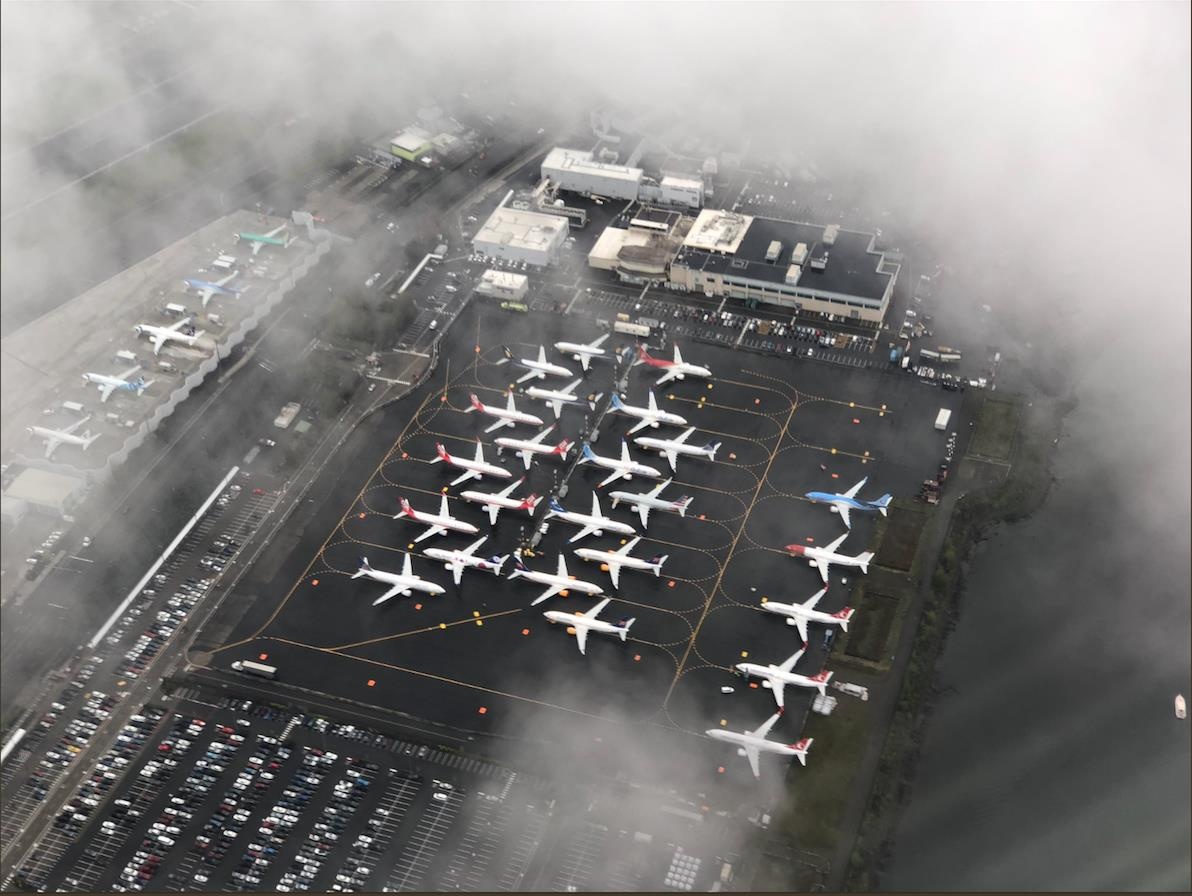 Hinh anh Boeing 737 Max chat dong trong cac kho bai hinh anh