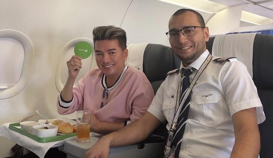 Bamboo Airway noi gi ve thong tin Dam Vinh Hung la dai su thuong hieu? hinh anh