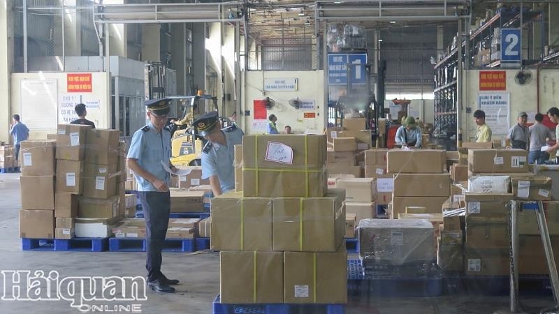 Chan gian lan xuat xu hang Trung Quoc muon danh 'Made in Vietnam' hinh anh