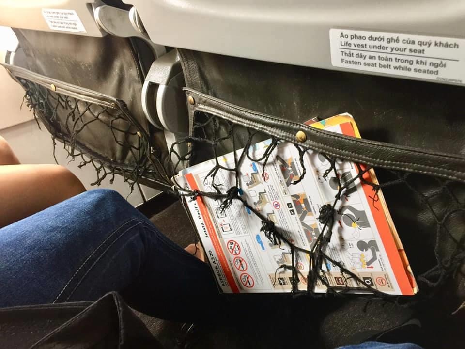 máy bay jetstar pacific rách ghế ảnh 5 may bay jetstar pacific rach ghe anh 5