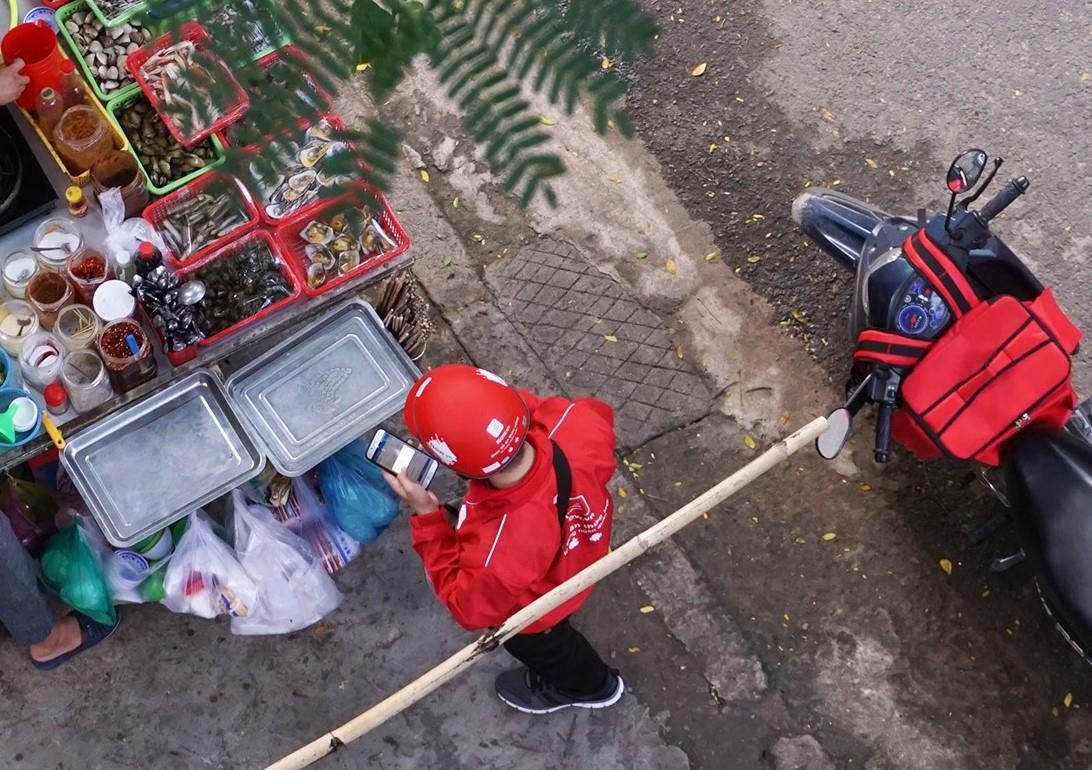 Dich vu giao do an kiem tien the nao? hinh anh