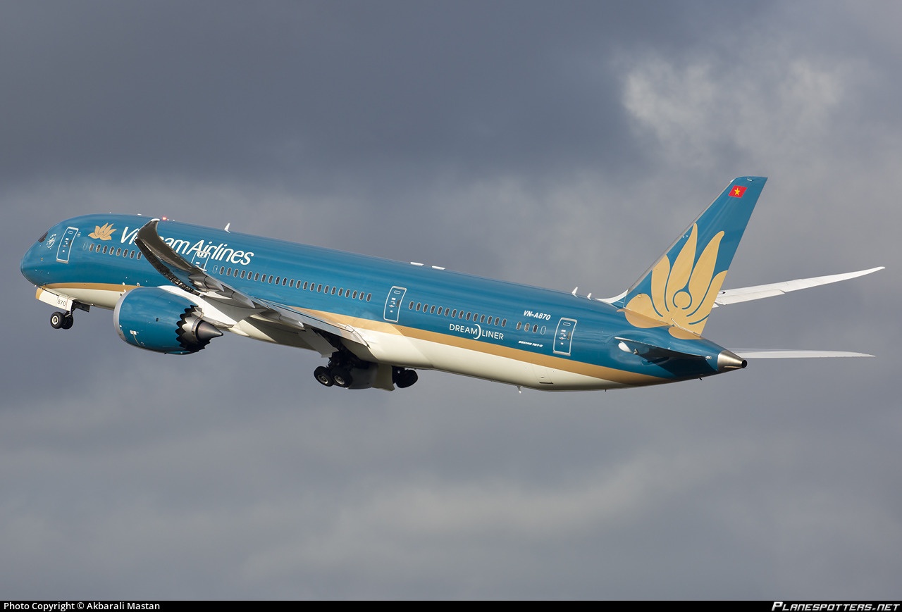 may bay vietnam airlines gap su co anh 1