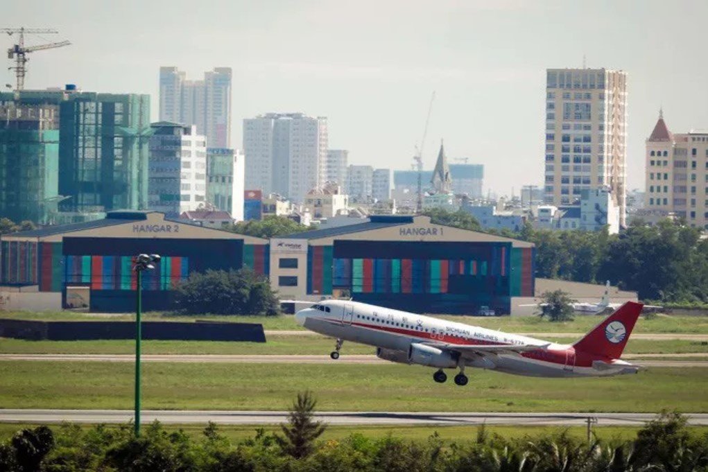 Bo GTVT chi ra kho khan tiem an cua du an Vietravel Airlines hinh anh