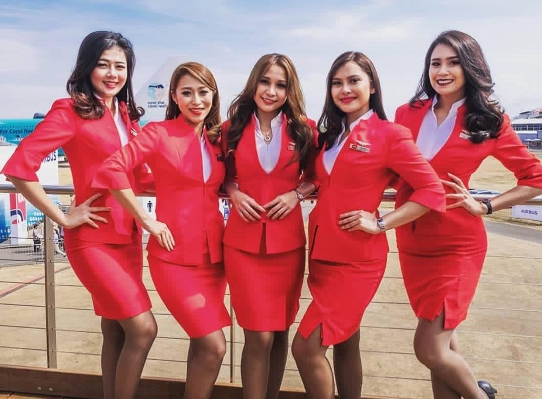 AirAsia muon buong Viet Nam, thi truong hang khong da het hap dan? hinh anh