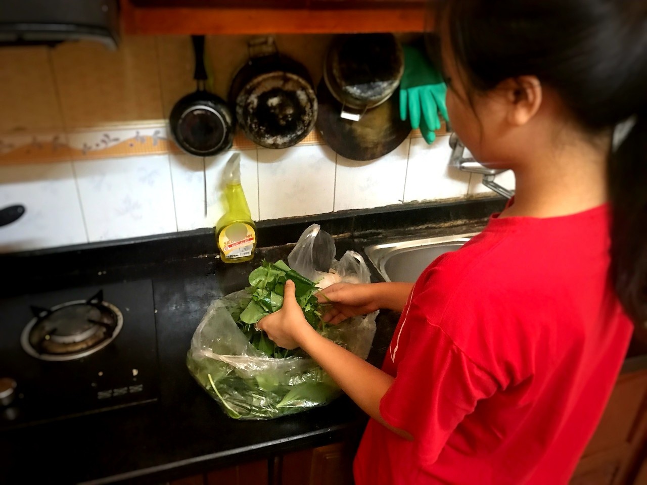 Gia thit lon tang manh va nhung bua com bat dau vang bong thit hinh anh