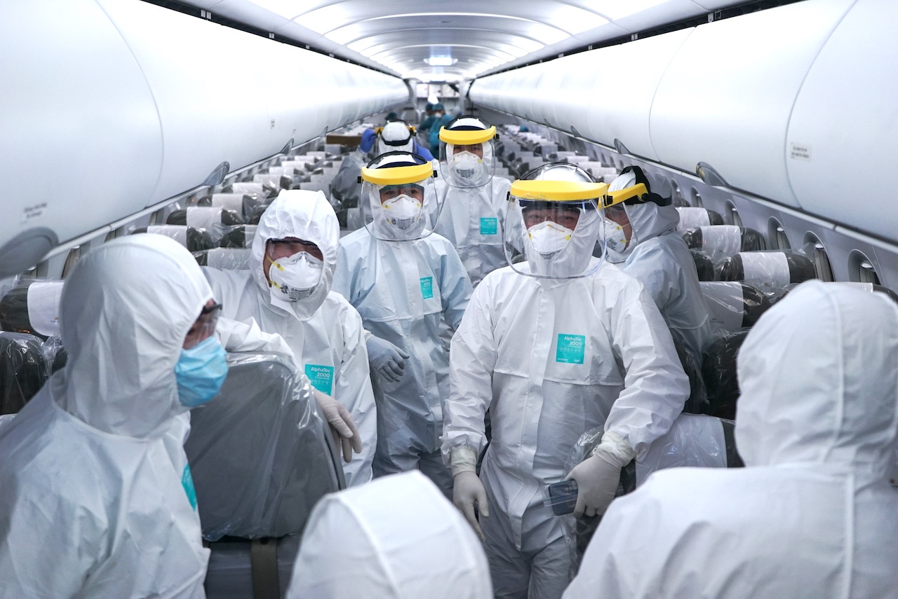 phi cong vietnam airlines luong bao nhieu anh 1