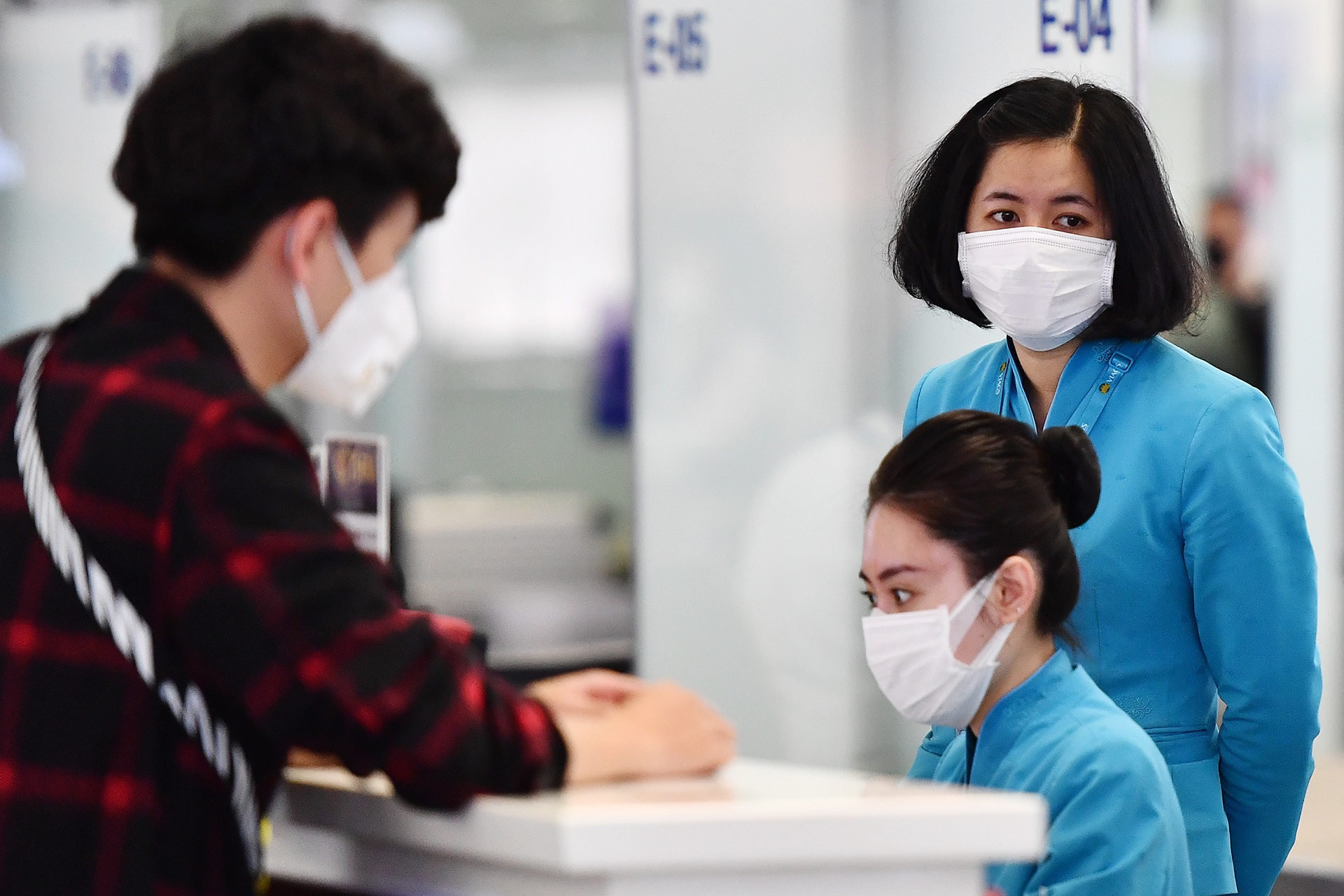 'Chay ve' bay thang TP.HCM - Nha Trang dip 30/4-1/5 hinh anh