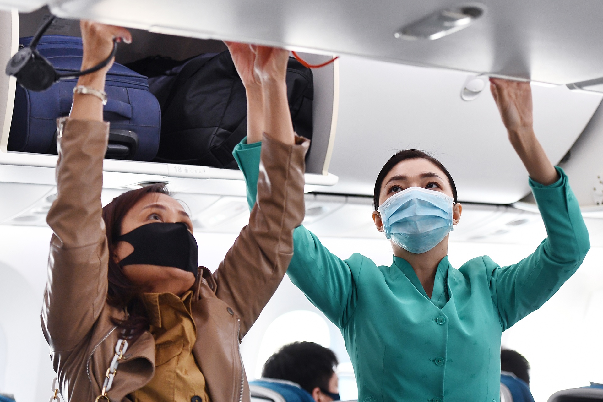 vietnam airlines nhan goi 12000 ty anh 1