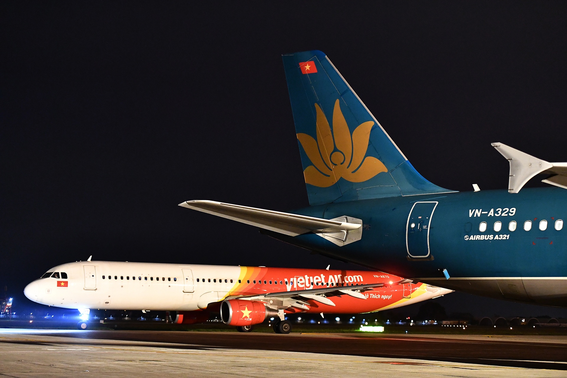 Them mot hang hang khong Viet thu nghiem ho chieu suc khoe hinh anh