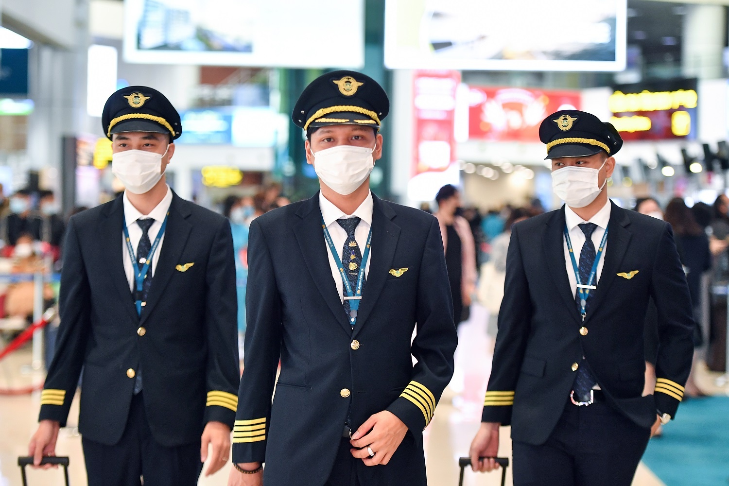 Vietnam Airlines, Vietjet va Bamboo Airways no ngan han 36.000 ty dong hinh anh