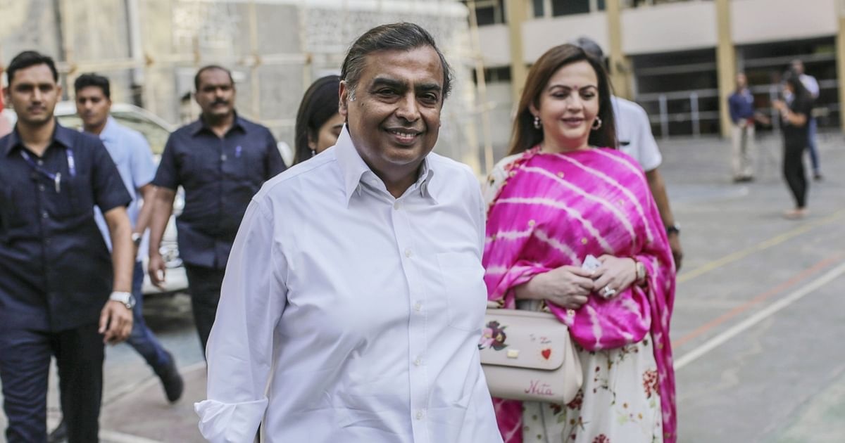 Ty phu An Do vung 79 trieu USD mua to hop 5 sao tai Anh hinh anh