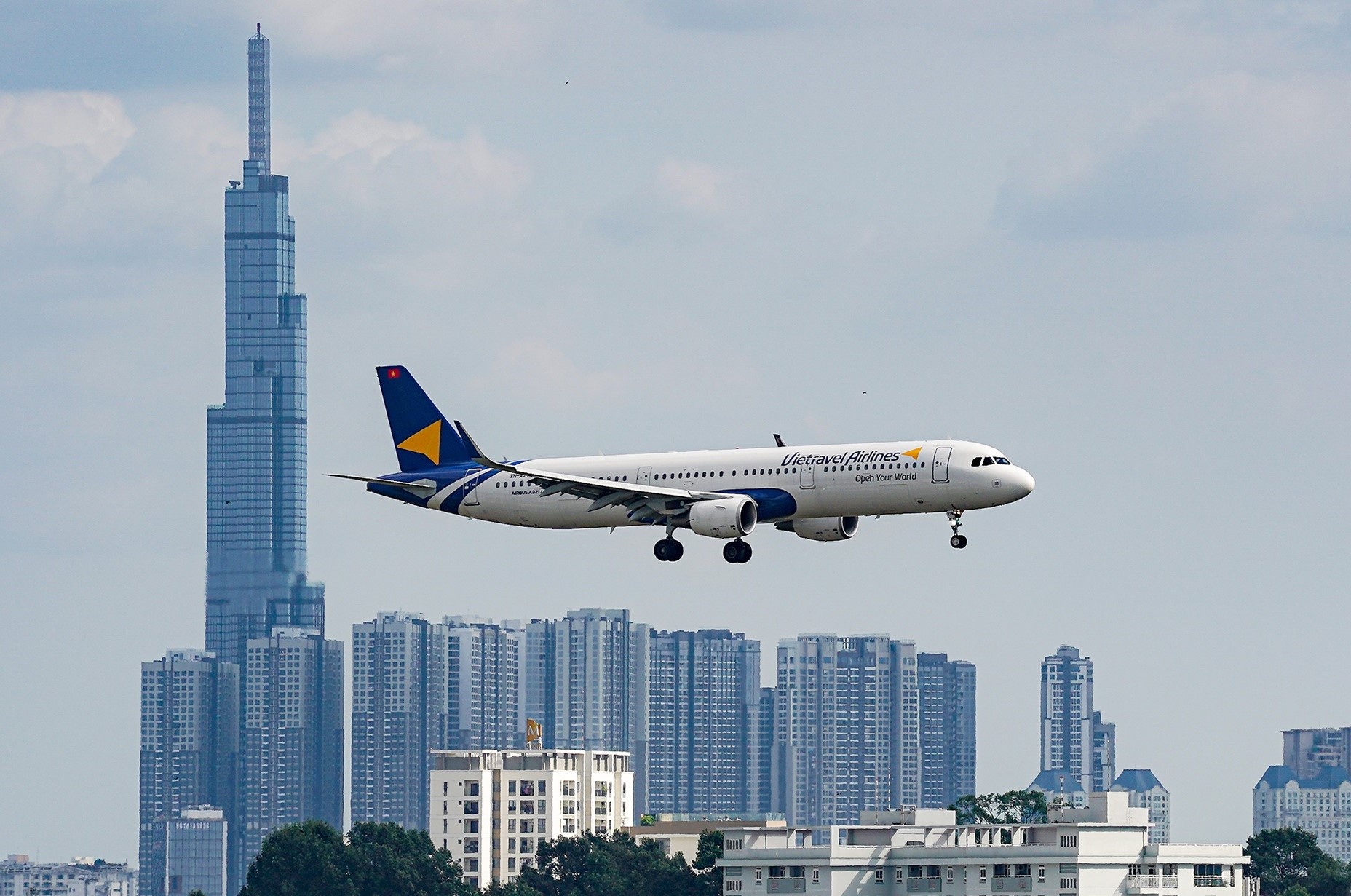 Vietravel Airlines: Gia san lam giam tinh canh tranh cua cac hang bay hinh anh